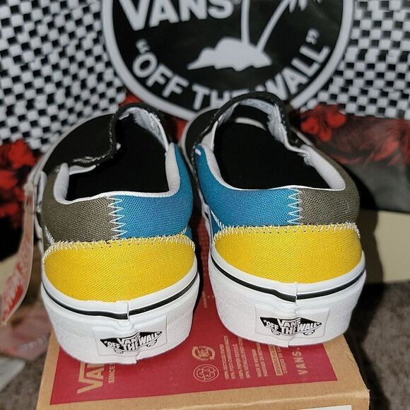 New Vans Classic Slip On Zig Zag Multi / True White Size Women's 5 - Picture 6 of 9